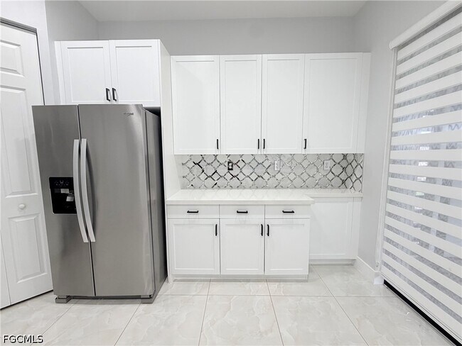 Building Photo - 9045 Madrid Cir