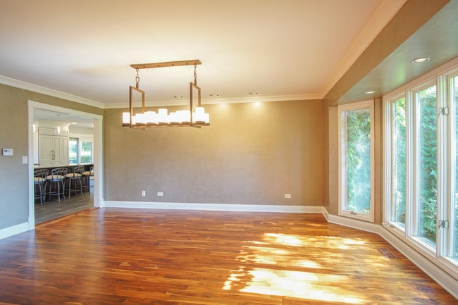 Building Photo - 18 Lakeside Dr