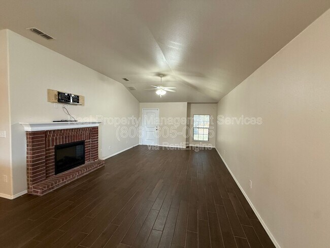 Foto del edificio - 9104 Quincy Ave