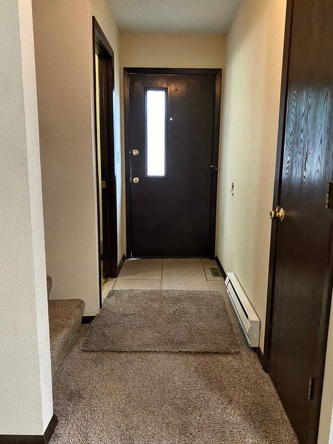 Building Photo - Townhome in Rifle