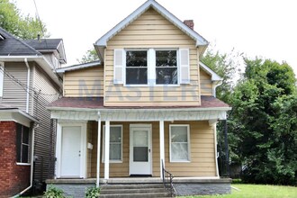 Building Photo - 2563 Foraker Ave