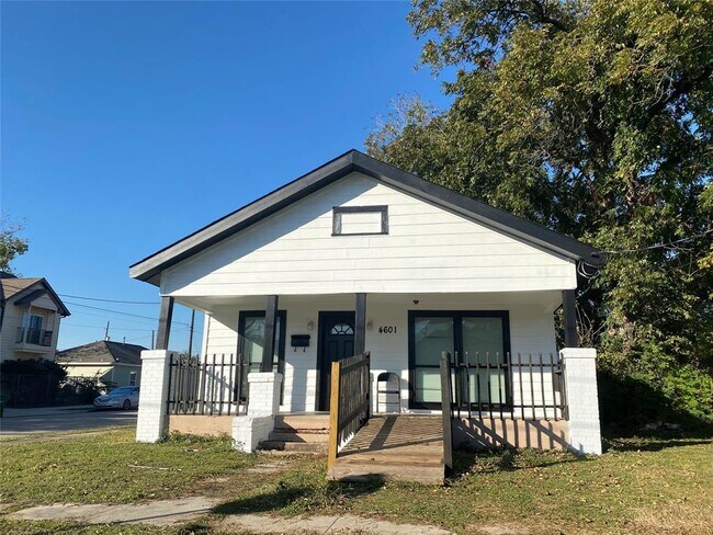 Building Photo - 4601 New Orleans St