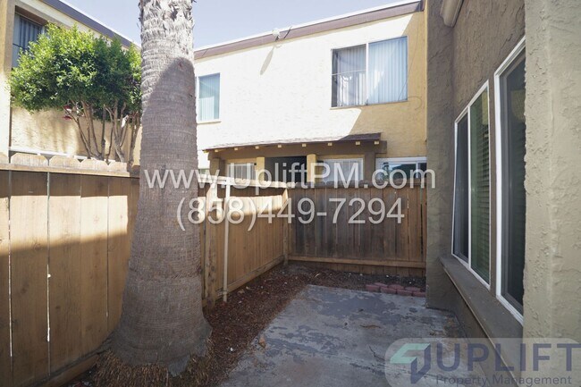 Foto del edificio - 1 Bed, 1 Bath Condo in Gated Community wit...