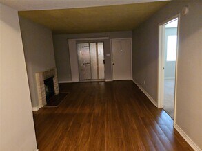 Building Photo - 12634 Ashford Meadow Dr