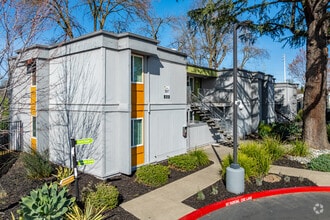Building Photo - University River Village