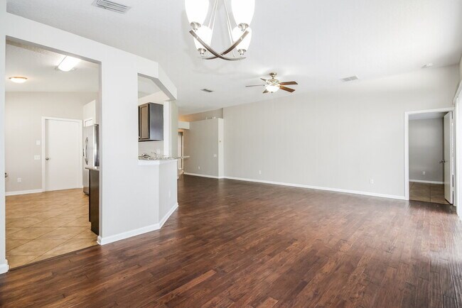 Foto del edificio - 10641 Egret Haven Ln