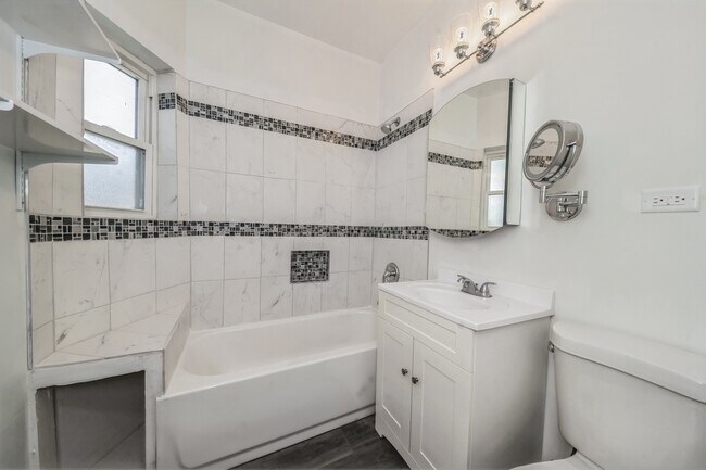 Building Photo - 6510 S Evans Ave