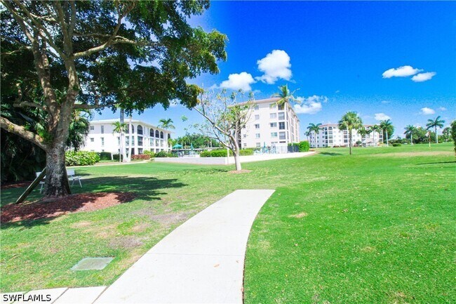 Foto del edificio - 41 High Point Cir S