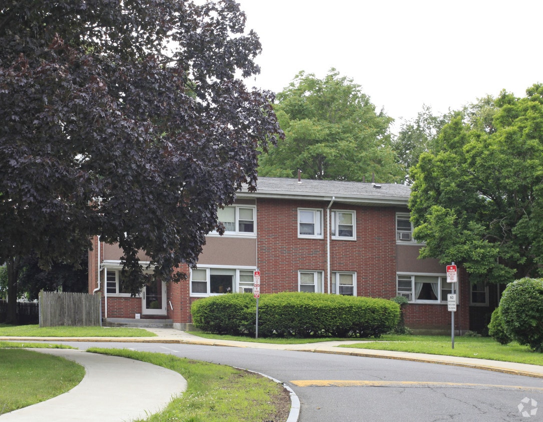 Building Photo - Walkling Court