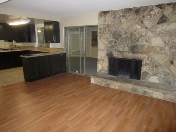 Building Photo - 5530 Wentworth Dr