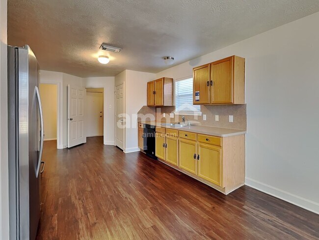 Foto del edificio - 14231 Bonham Oaks Ln