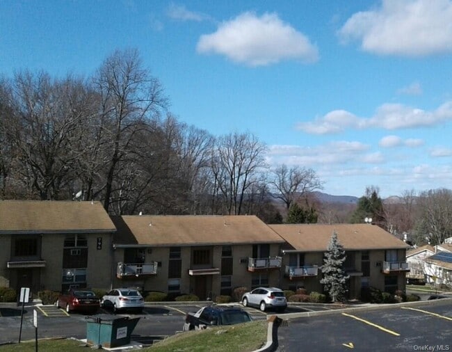 Building Photo - 799 Brookridge Dr