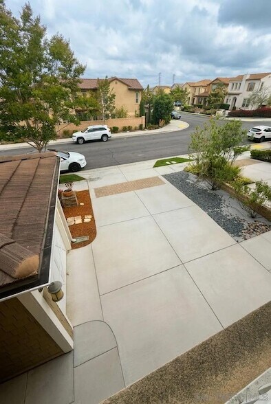 Foto del edificio - 6375 Silverbush Creek St