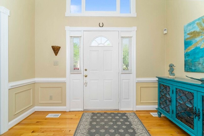 Building Photo - 2617 All Saints Ct