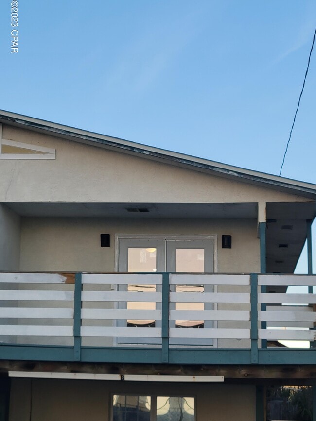 Building Photo - 8524 Surf Dr