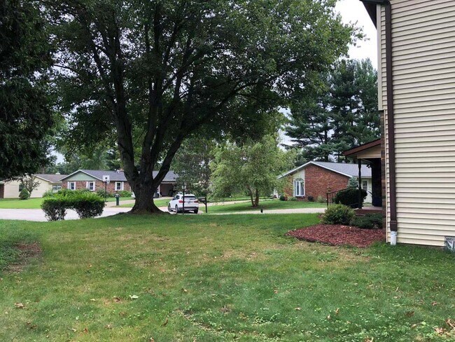 Building Photo - 4326 E Beacon Ct