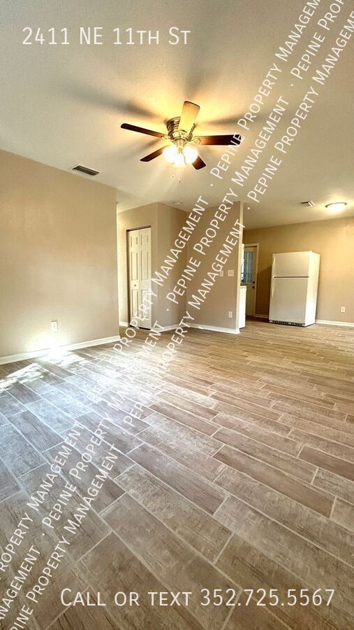 Foto del edificio - 2411 NE 11th St