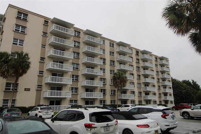 Foto del edificio - 1831 NE 38th St