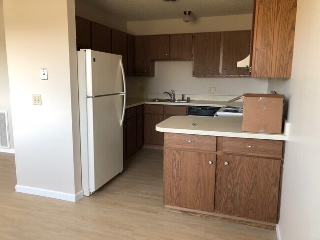 Building Photo - 3411 Mahoney