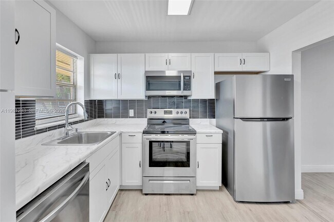 Foto del edificio - 2060 NW 81st Ave