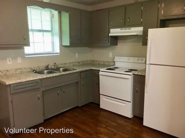 Primary Photo - 200 N Trigg Ave