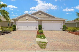 Building Photo - 10733 Crossback Ln
