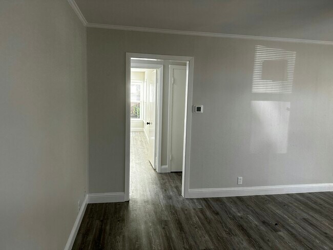 Foto del edificio - 209 Pendleton St