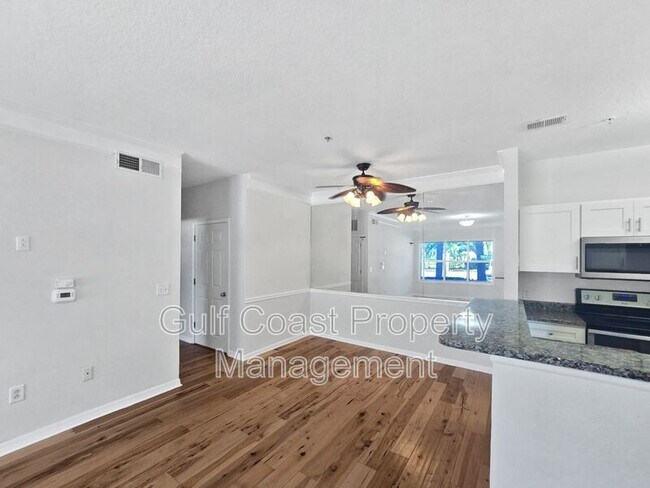 Foto del edificio - 4802 51st St W