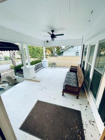 Building Photo - 609 N Mary St