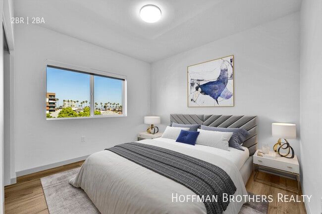 Building Photo - 1240 Magnolia Ave