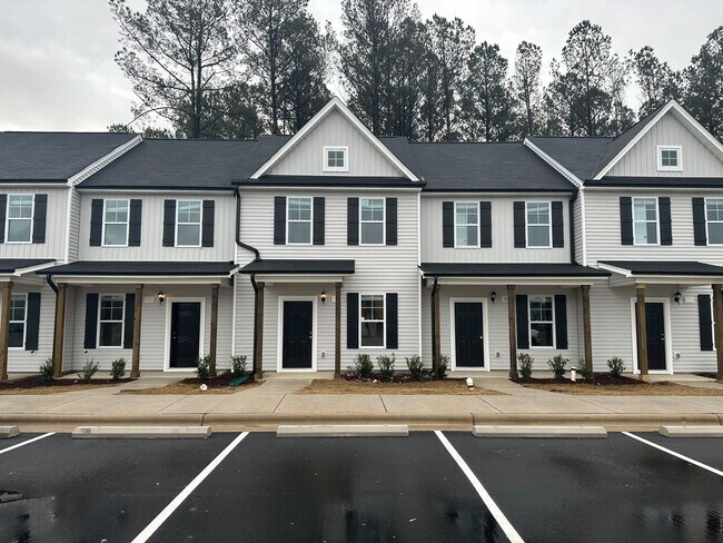 Building Photo - 2 br, 2.5 bath House - 163 Spirea Drive