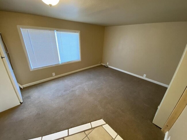 Foto del edificio - 1152 N 8th St