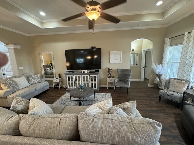 Foto del edificio - 10325 Sir Nickolas Dr