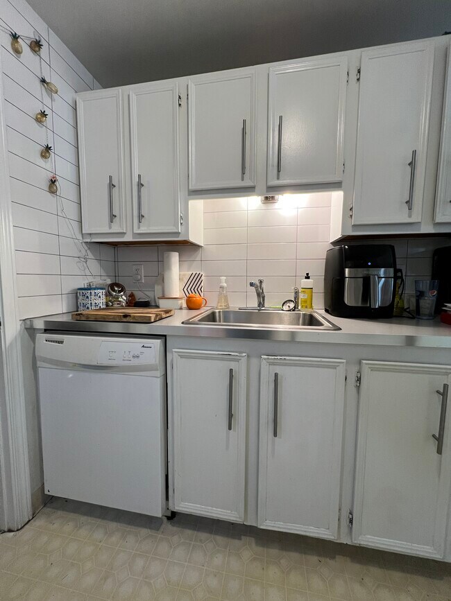 Foto del edificio - 4921 SE 71st Ave