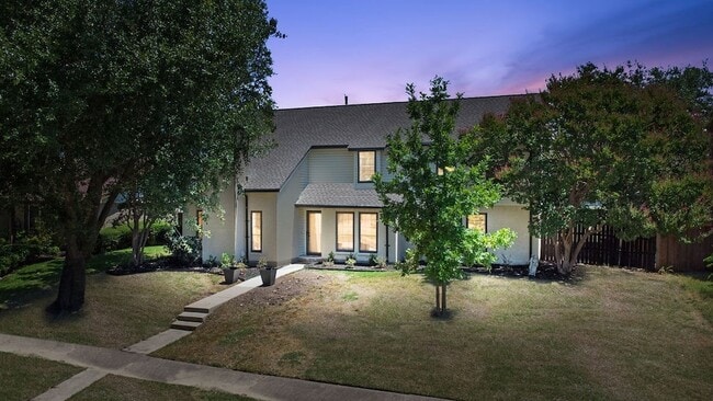 Building Photo - 5206 Vagas Dr