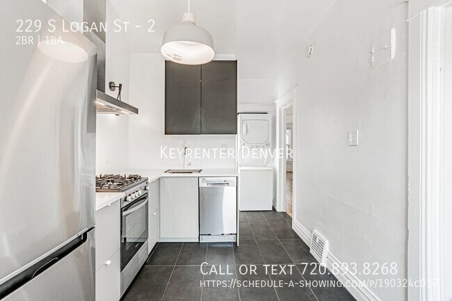 Building Photo - Charming Newly Remodeled 2-Bedroom Home wi...