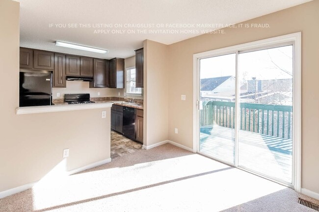 Building Photo - 1069 Meadow Glen Cir