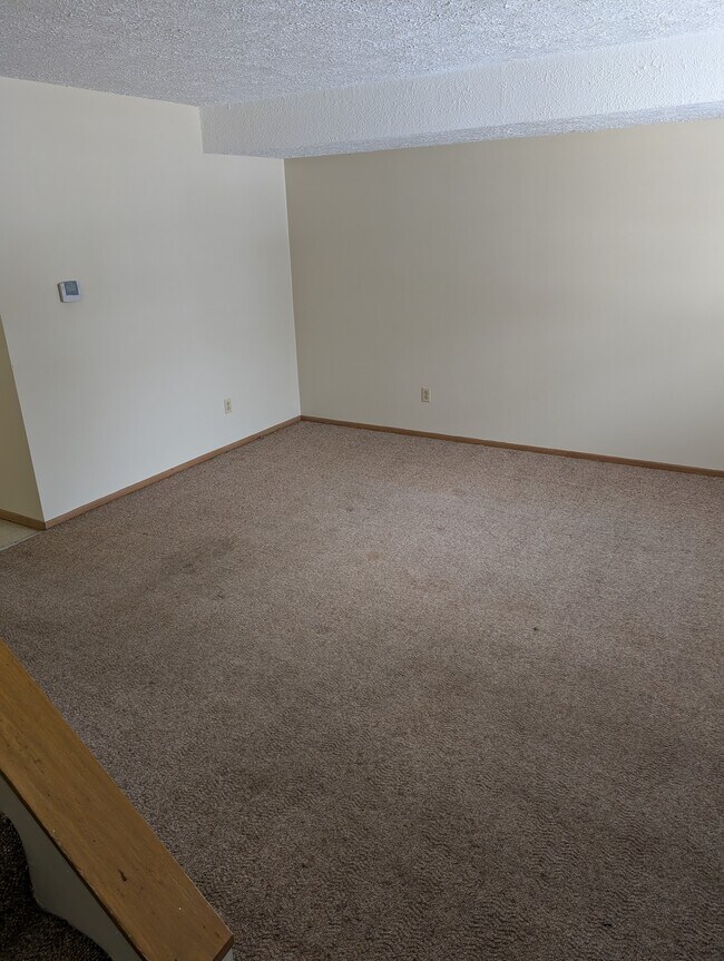 Foto del edificio - 521 Hinderer Ave SW