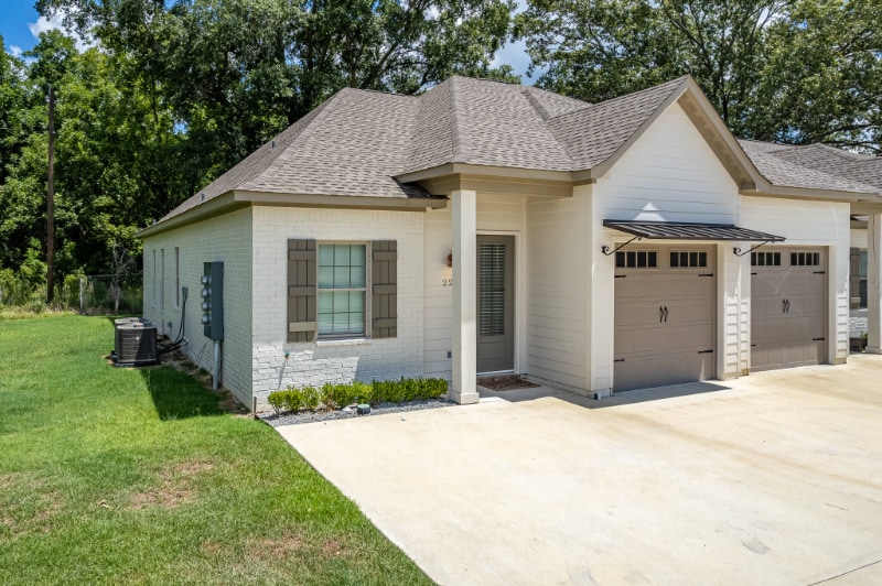 221 Northpark Dr, Monroe, LA 71203 Townhome Rentals in Monroe LA