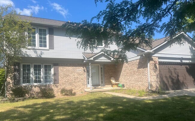 Foto del edificio - 1342 S Hidden Creek Dr
