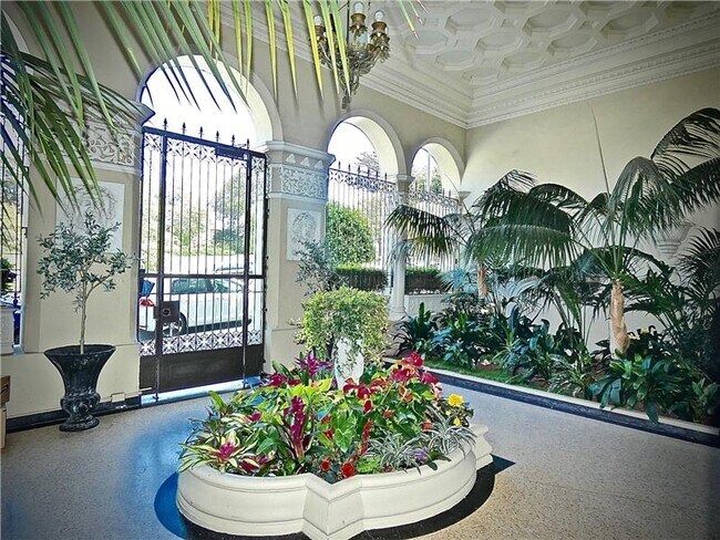 Foto del edificio - 2235 Laguna St