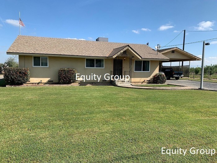 Primary Photo - Charming 3 Bed, 2 Bath Country Home for Rent!