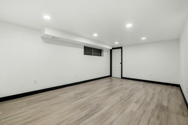 Photo - 191 Castillejo Dr House