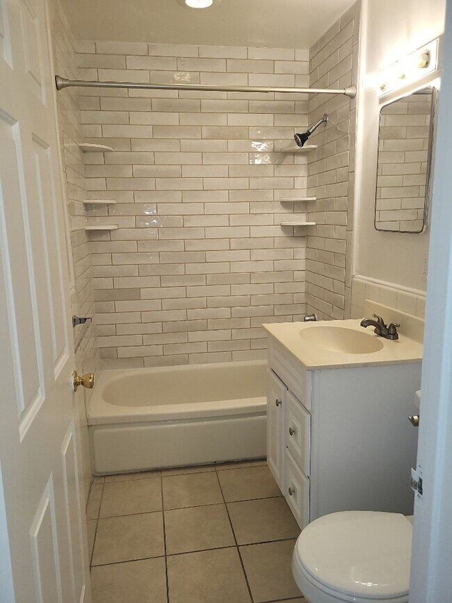 Building Photo - 5203 Allegheny St