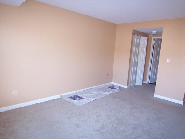 Building Photo - 1 Watermill Pl