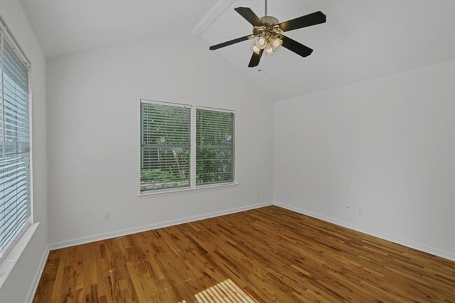 Building Photo - 3700 Harmon Ave