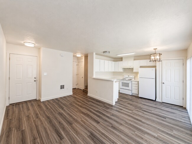Foto del edificio - 2835-2839 N 14th Place