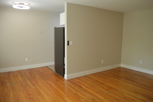 Foto del edificio - 455 Fairview Ave