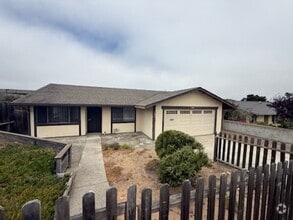 Building Photo - 1741 Flores St