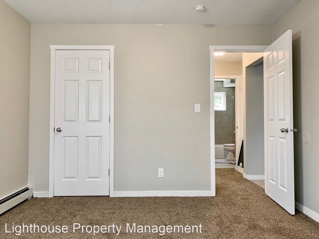 Foto del edificio - 2736-2742 44th St SE